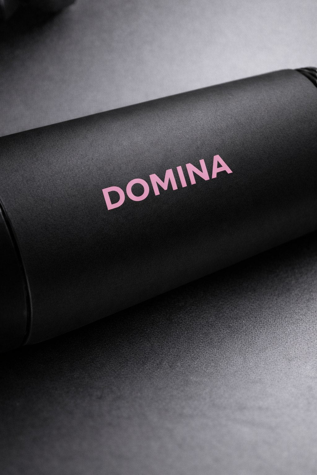DOMINA